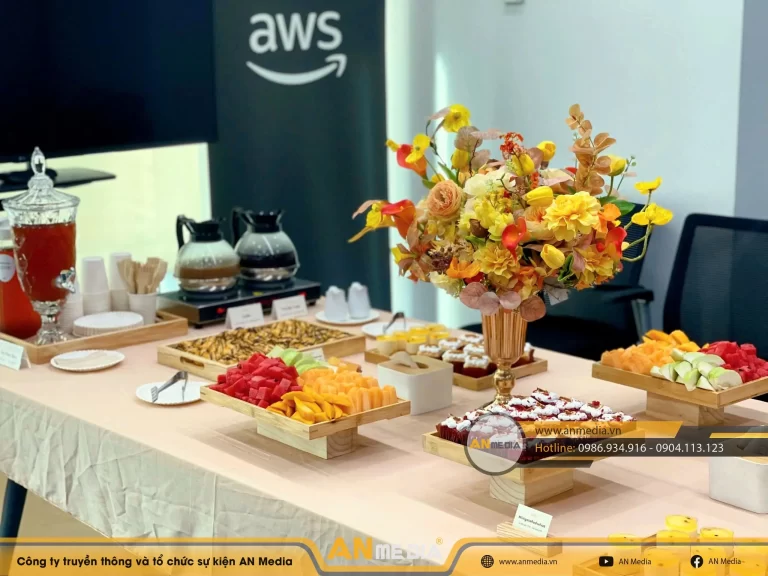Dịch vụ tổ chức đặt tiệc teabreak, tiệc trà trang trí đẹp, giá rẻ tại Hà Nội