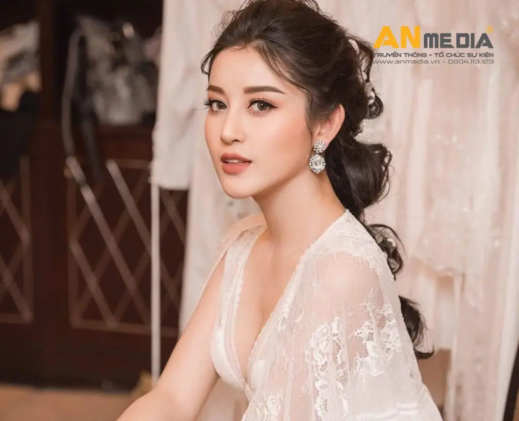Dịch vụ cho thuê MC sự kiện chuyên nghiệp