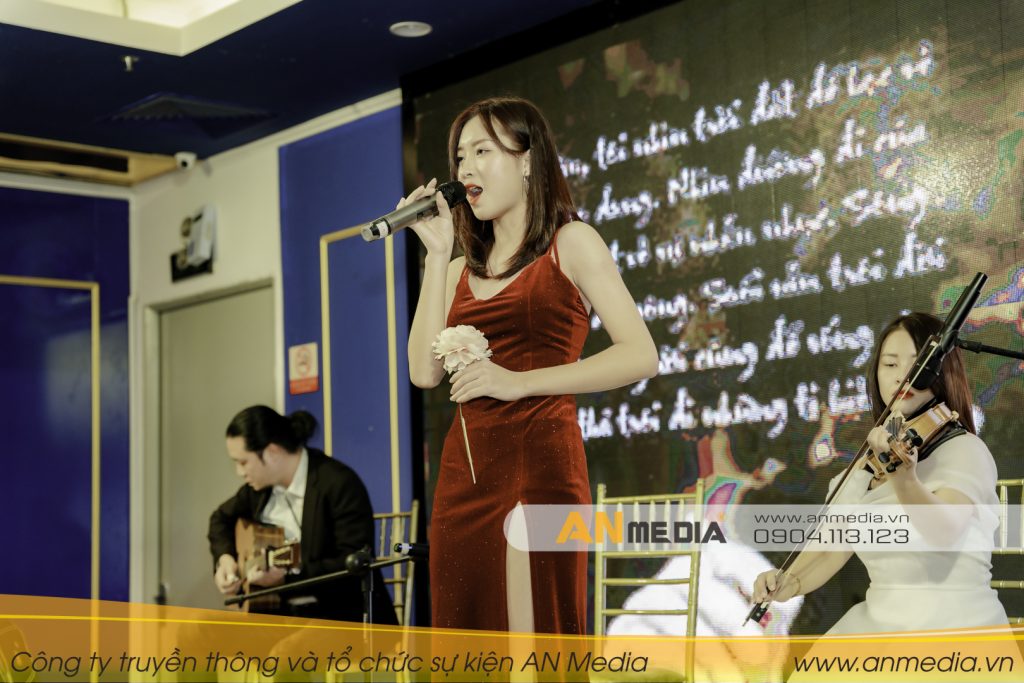 AN Media cho thuê ca sĩ biểu diễn tại sự kiện tri ân cuối năm của Kamix Group