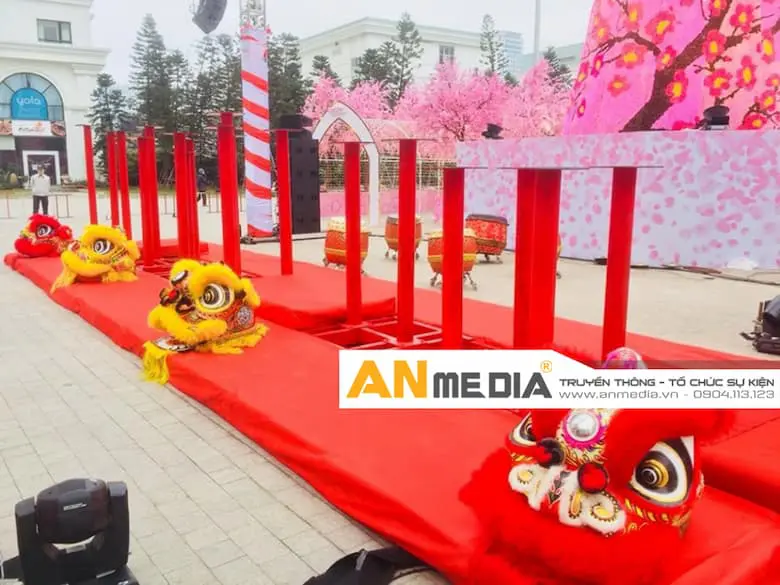 AN Media cho thuê múa lân khai trương tại Hà Nội với bộ dụng cụ chuyên nghiệp