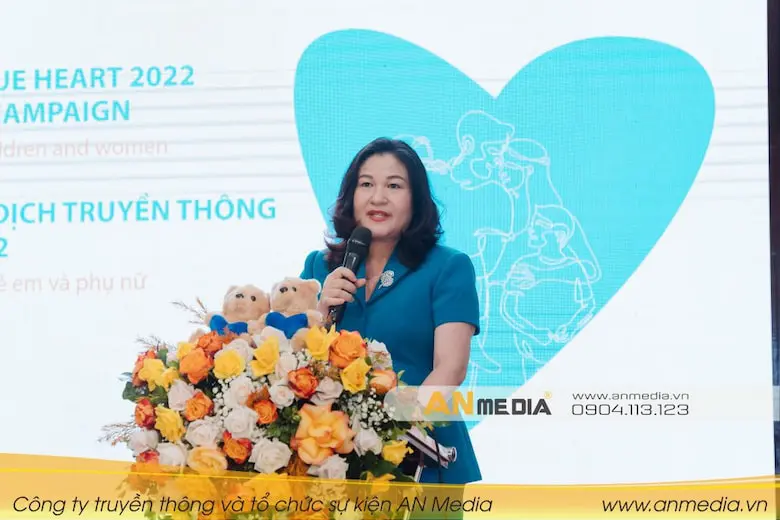 Triển khai sự kiện theo mẫu kế hoạch tổ chức hội thảo, hội nghị