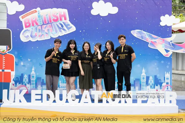 Đội ngũ nhân sự AN Media phối hợp tổ chức chương trình thành công