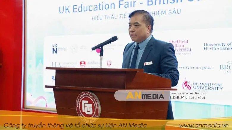 PGS.TS Bùi Anh Tuấn phát biểu tại chương trình