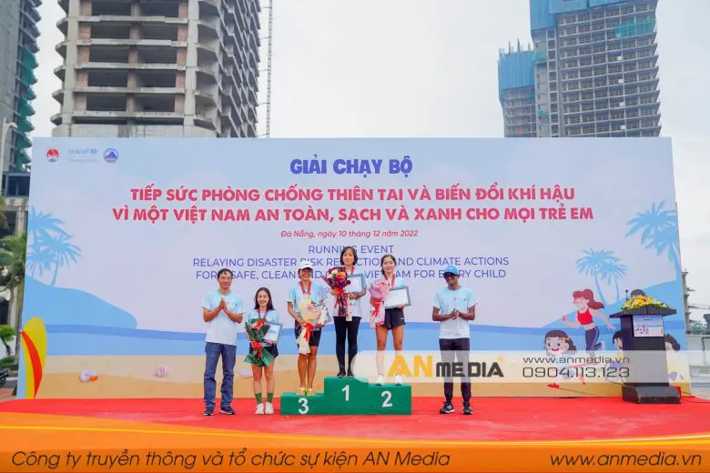 Lễ trao giải