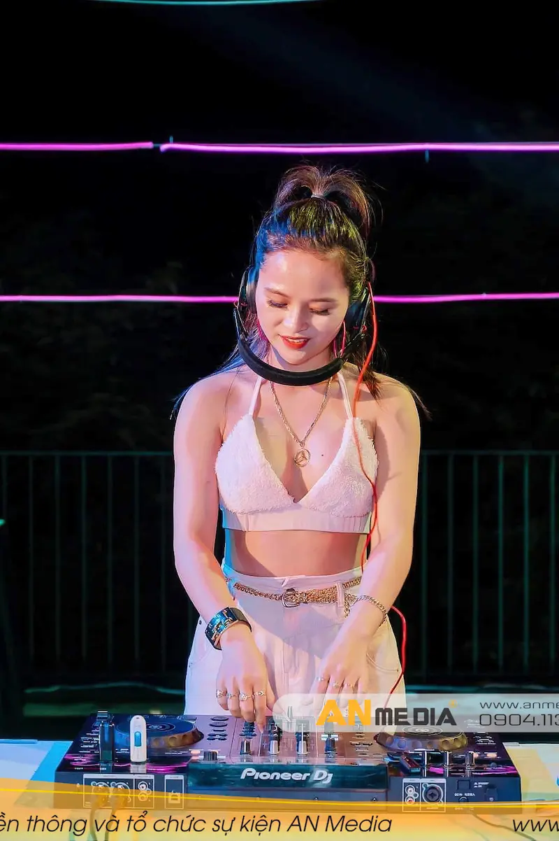 z4201962952102_ae81d1c8e81b4f24da6f562c355a9b10-2