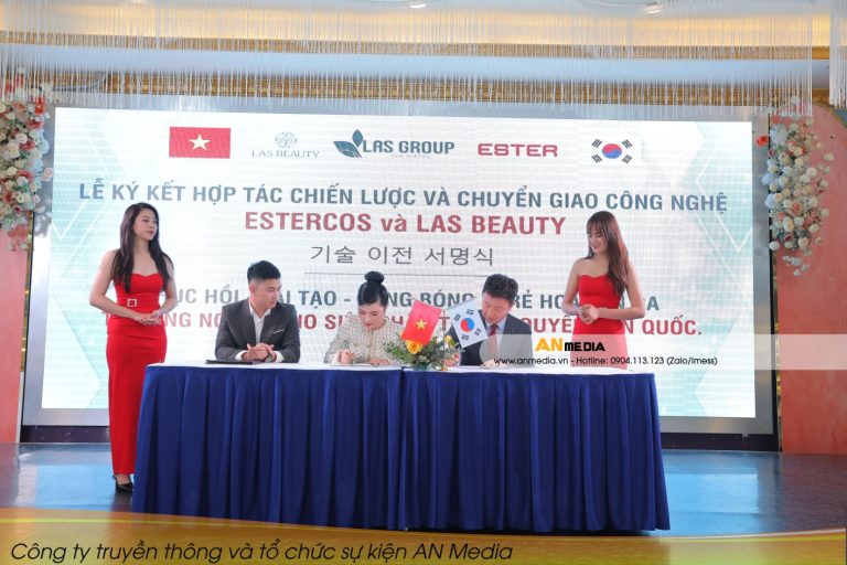Kịch bản MC lễ ký kết hợp tác chi tiết, chuyên nghiệp nhất 2025