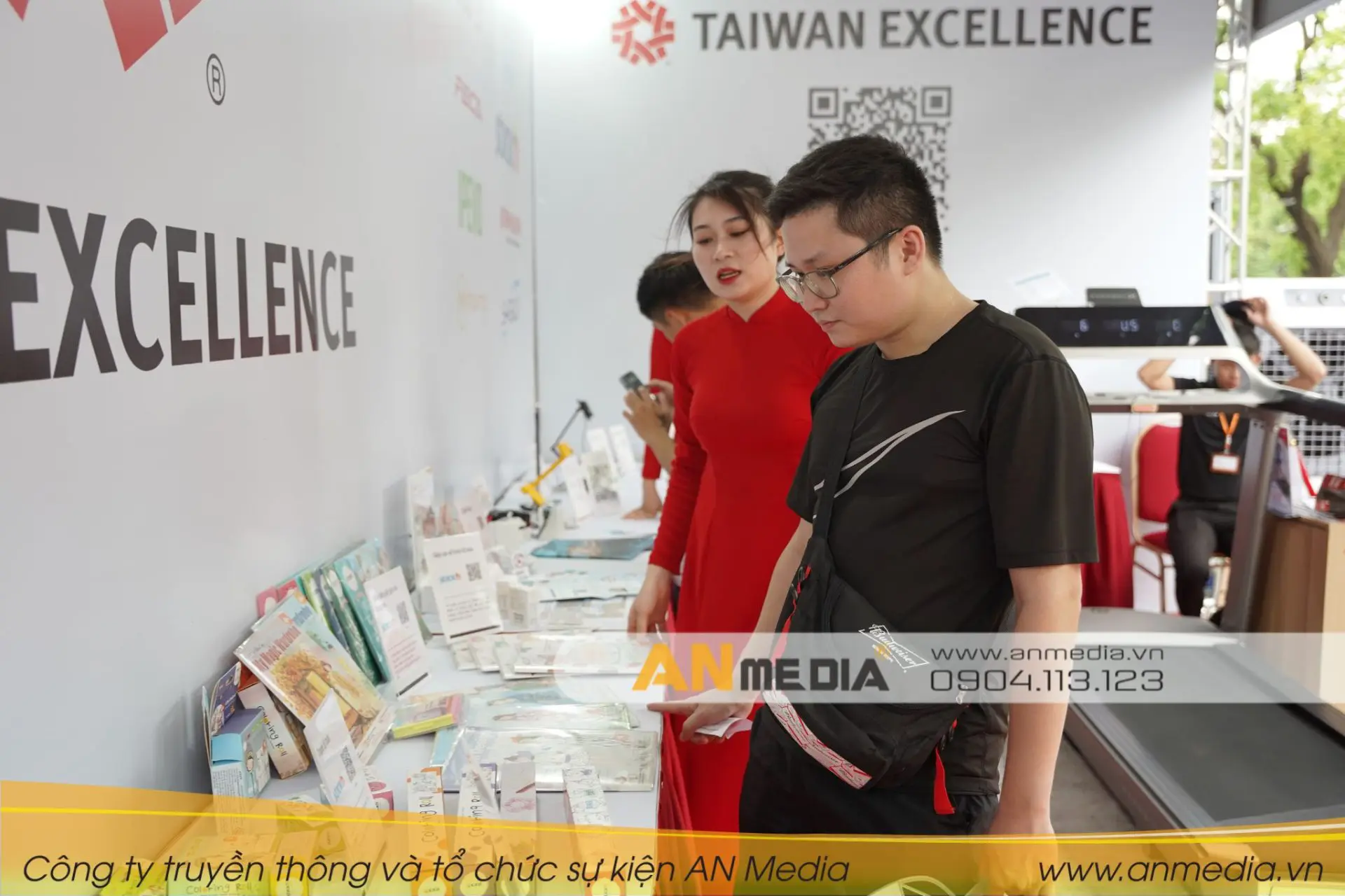 Xây dựng nội dung, ý tưởng tổ chức hội chợ triển lãm
