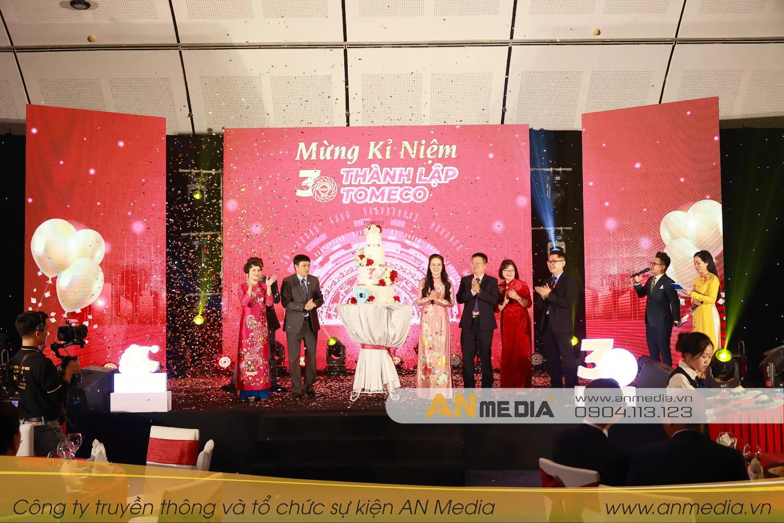 Những khoảnh khắc thăng hoa trong chương trình mừng kỉ niệm 30 năm thành lập TOMECO