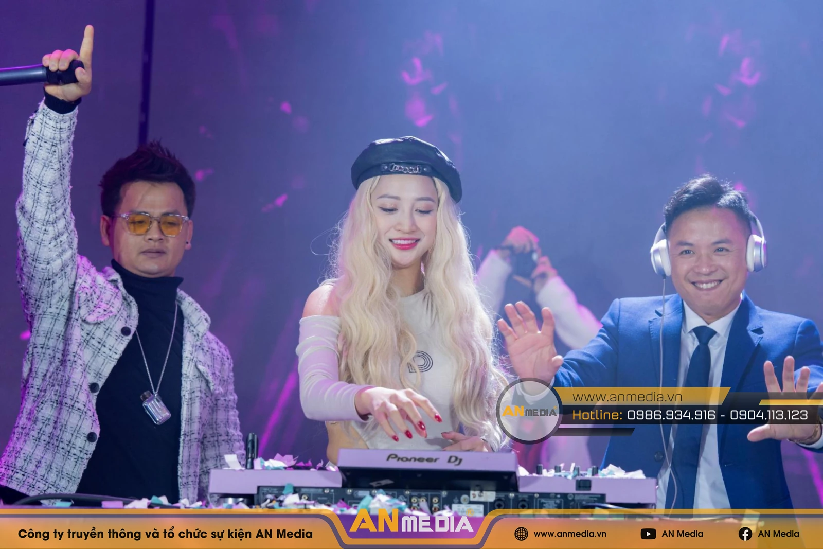 MC Hype Dương Luxury kết hợp cùng DJ nhà AN Media cực cháy tại sự kiện