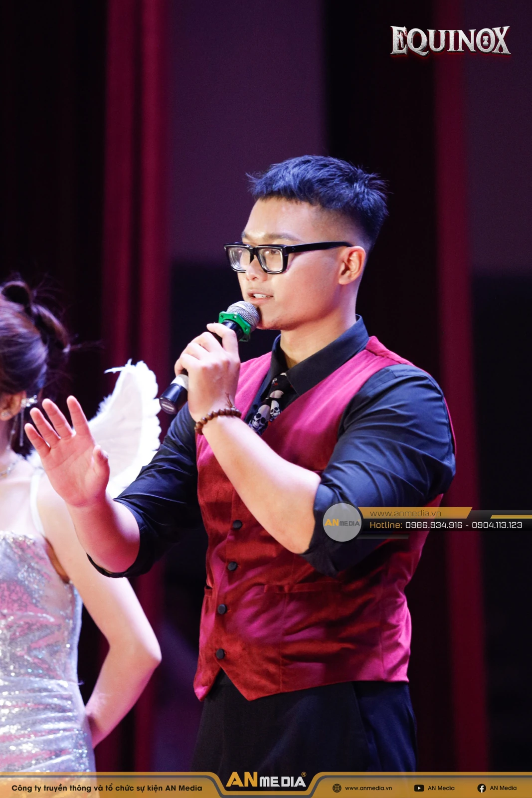 Chân dung Quốc Huy - chàng MC điển trai và tài năng