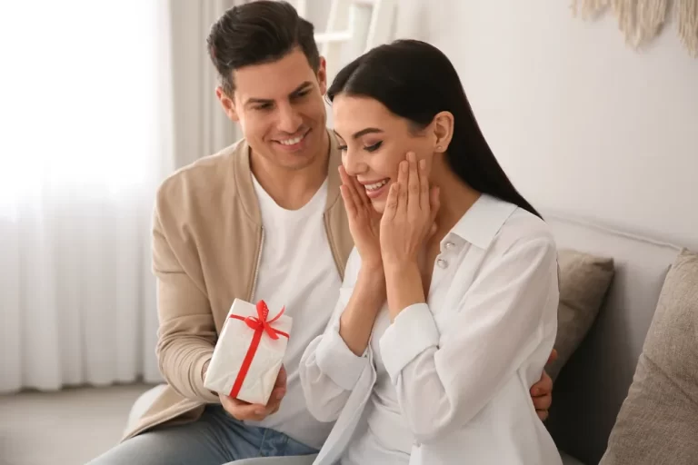 Bộ sưu tập hình ảnh 08/3 ý nghĩa nhất: Gửi trọn yêu thương đến những người tạo nên một nửa kia thế giới!