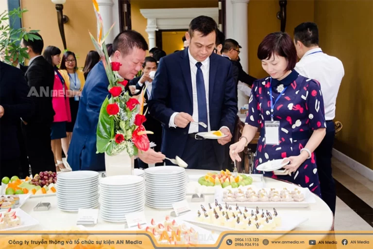 Teabreak hội nghị – bí quyết lựa chọn thực đơn phù nhất!