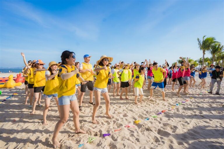 Cách tổ chức Team Building cho doanh nghiệp 2026 – Khơi dậy tinh thần đồng đội, nâng cao hiệu quả làm việc!