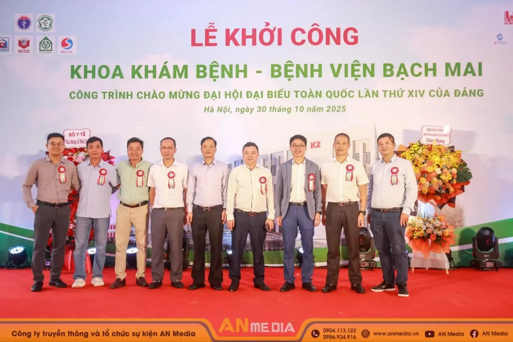 Những khoảnh khắc ý nghĩa của khách mời tại lễ Khởi công