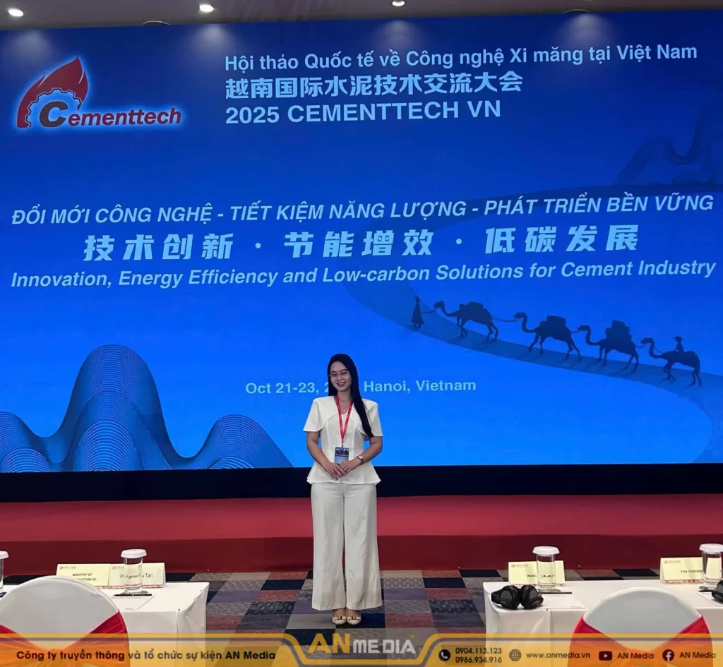 Nguyệt Anh tại Hội thảo Quốc tế về Công nghệ xi măng tại Việt Nam