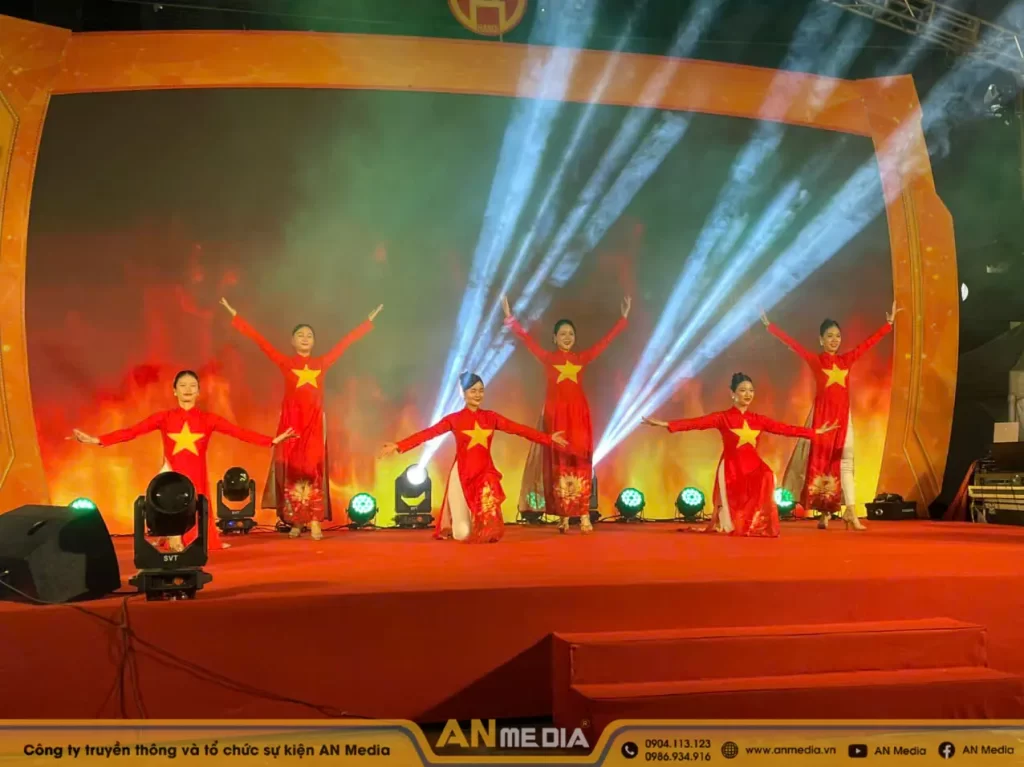 Tiết mục mang tính truyền thống và tự hào dân tộc