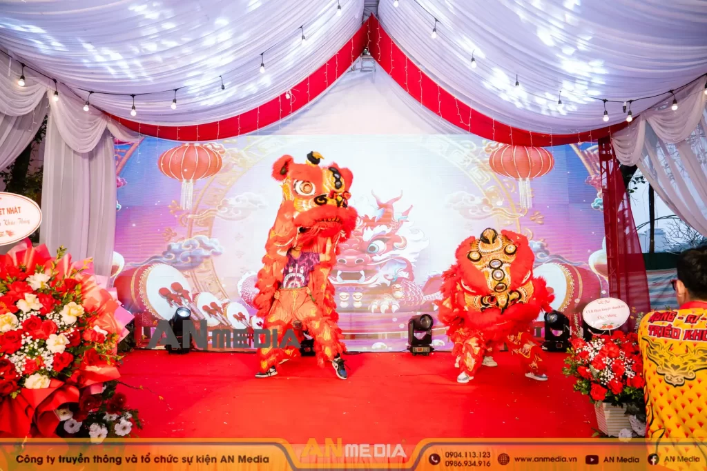 múa lân chào mừng lễ mừng thọ