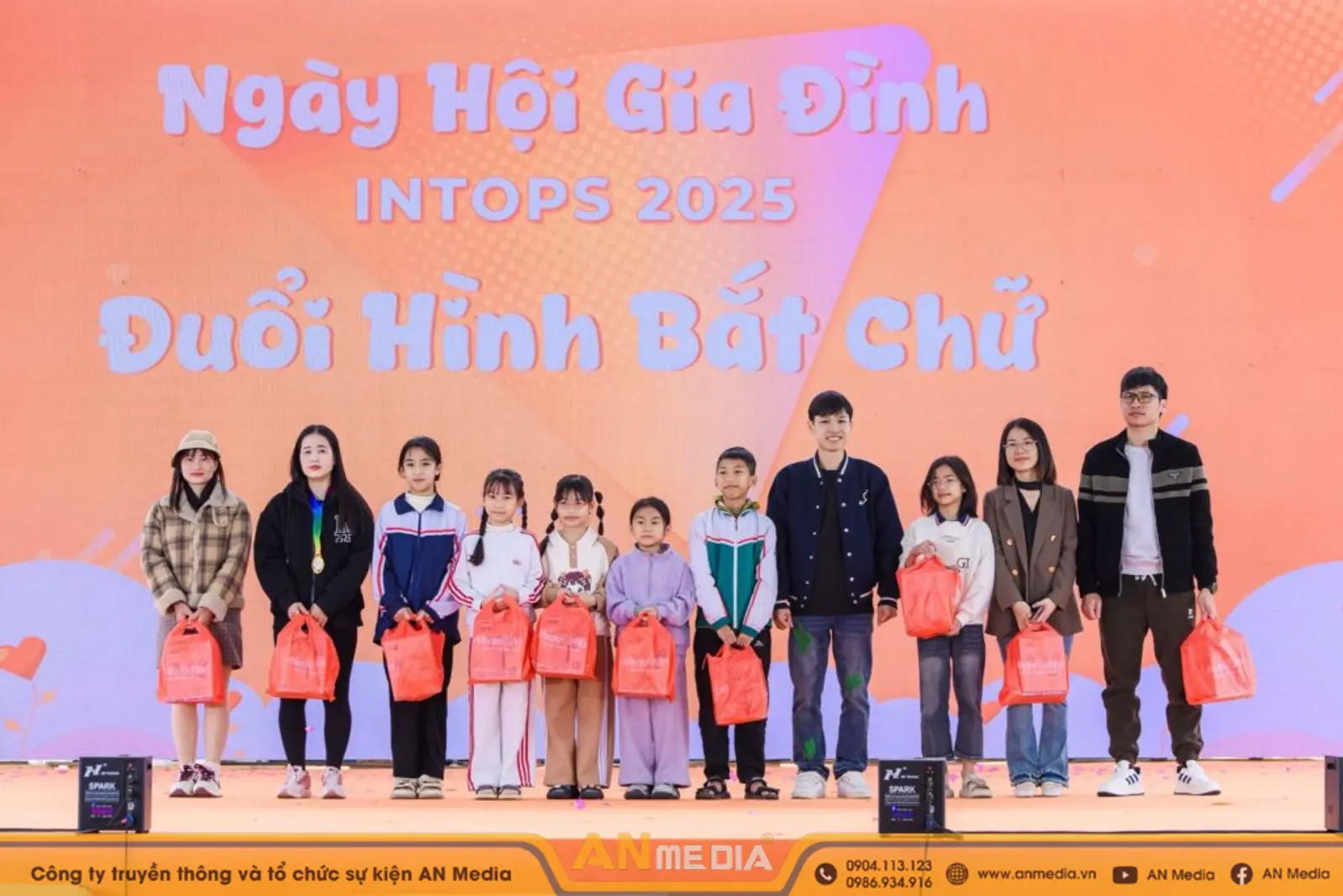 Sự kiện thiếu nhi