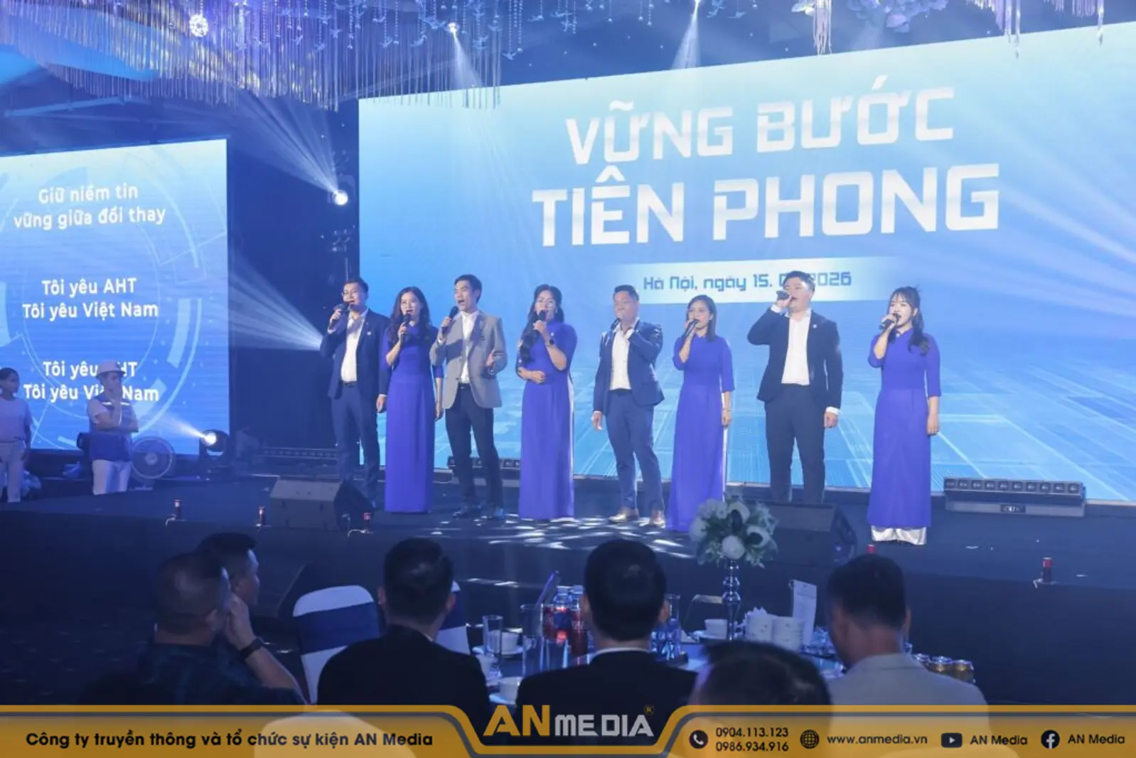aht bài hát doanh nghiệp