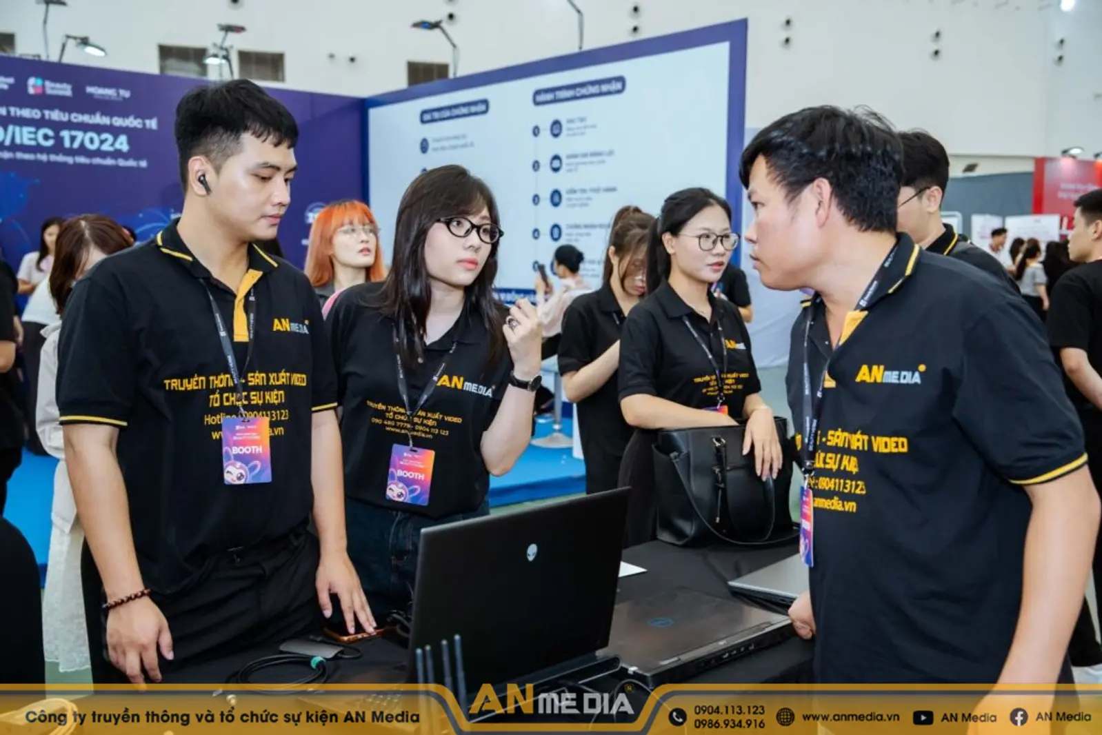 Phân công dịch vụ livestream sự kiện Beauty Summit