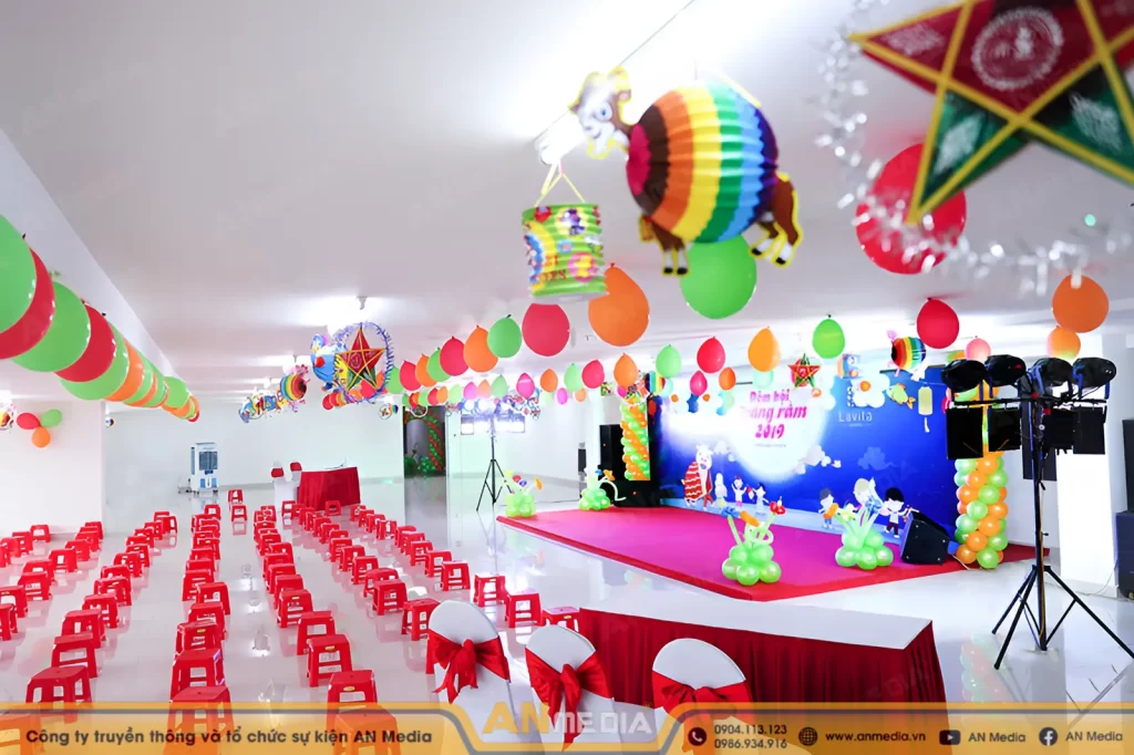 Backdrop trung thu trong nhà 