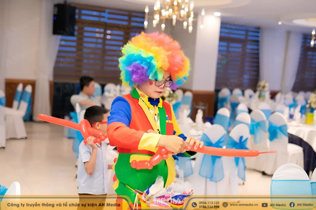 Tạo hình bóng bay nghệ thuật
