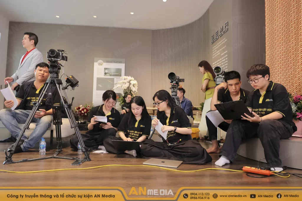 Đội ngũ nhân sự của AN Media