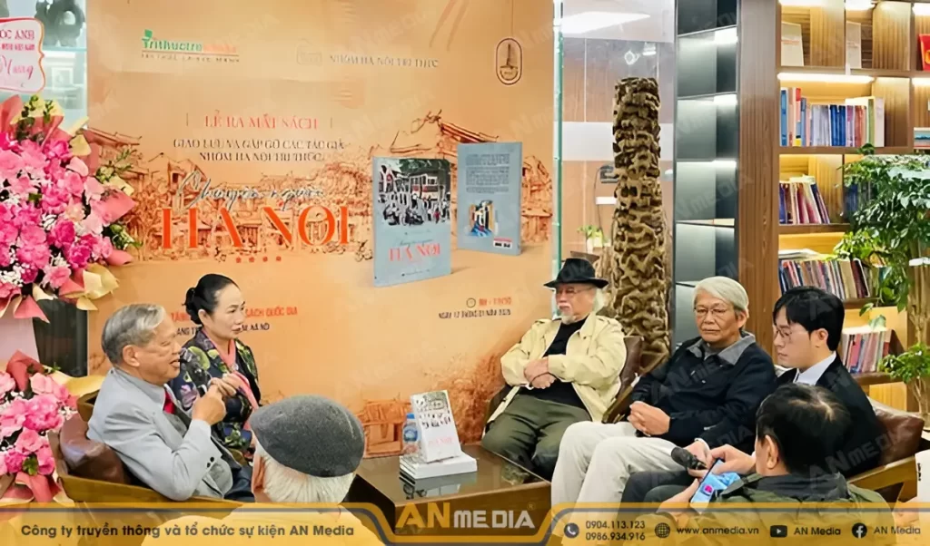 Kế hoạch truyền thống ra mắt sách