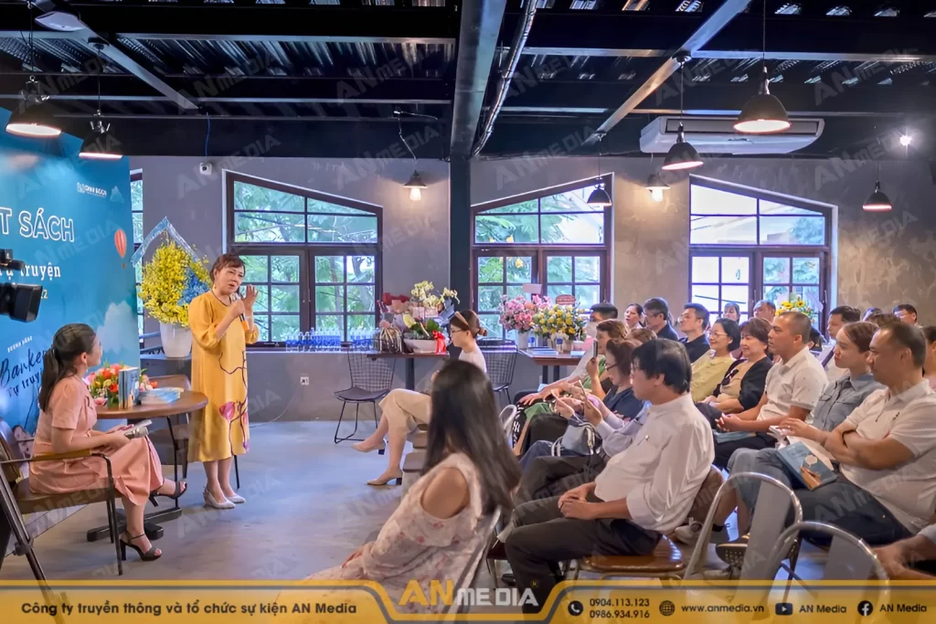 Không gian tổ chức kế hoạch ra mắt sách