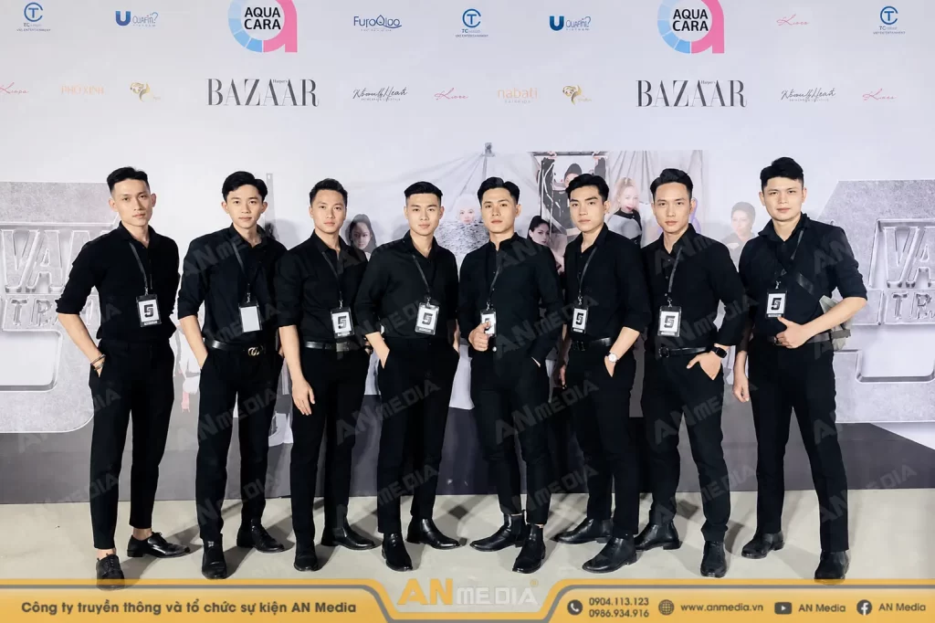 Nhân viên phục vụ