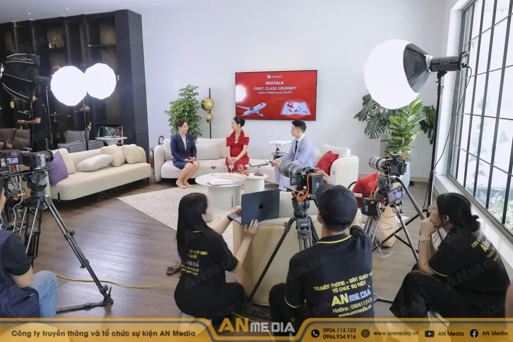 Thiết kế sự kiện