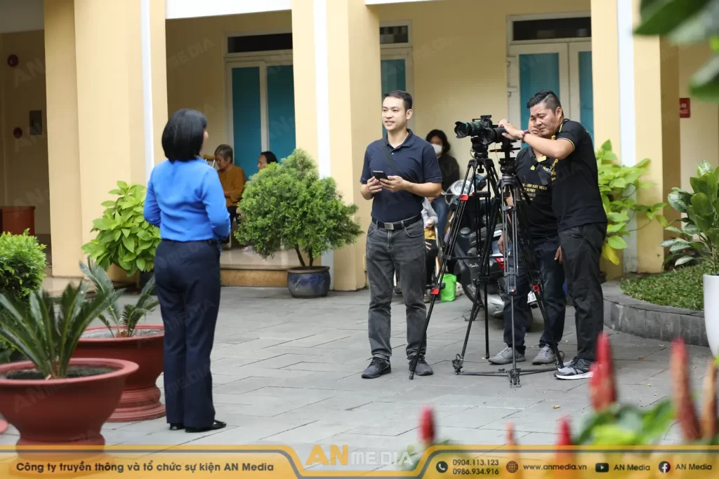 Phim Sitcom Doanh Nghiệp Là Gì?