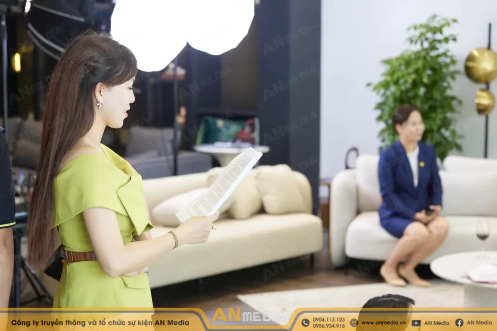 Xây dựng kịch bản (Scriptwriting)