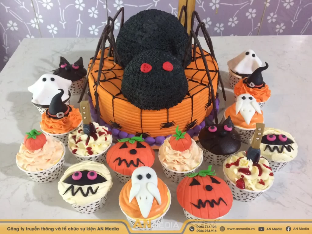 Bánh ngọt theo chủ đề Halloween