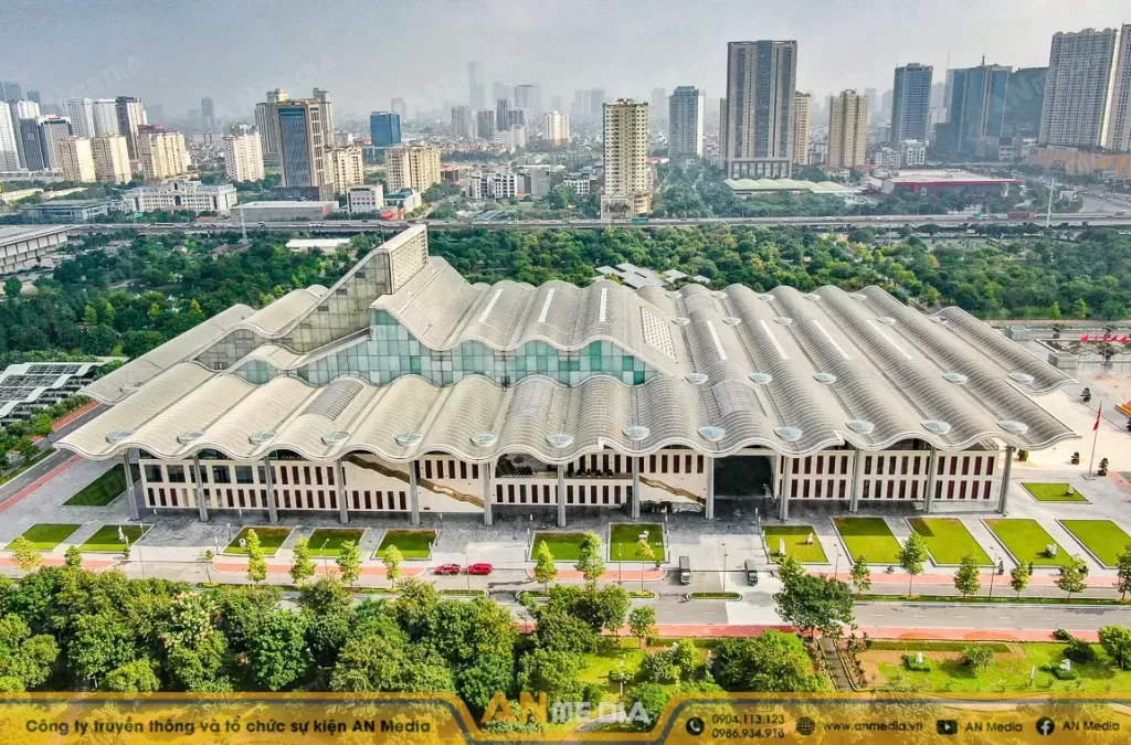 Mái nhà Trung tâm Hội nghị Quốc gia
