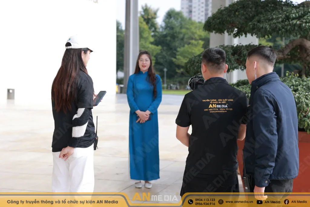 Xác nhận nhân sự và lịch trình trong ngày