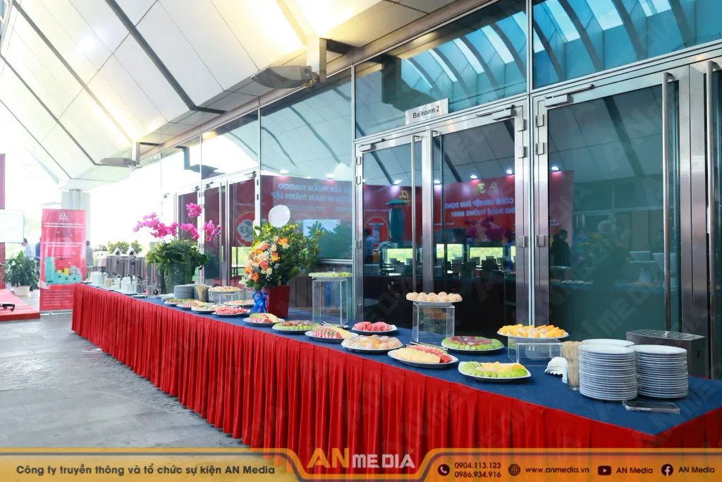 Tổ chức tiệc Teabreak ngày 20/10 cùng AN Media