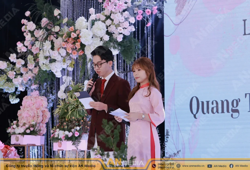 Thuê MC đám cưới chuyên nghiệp