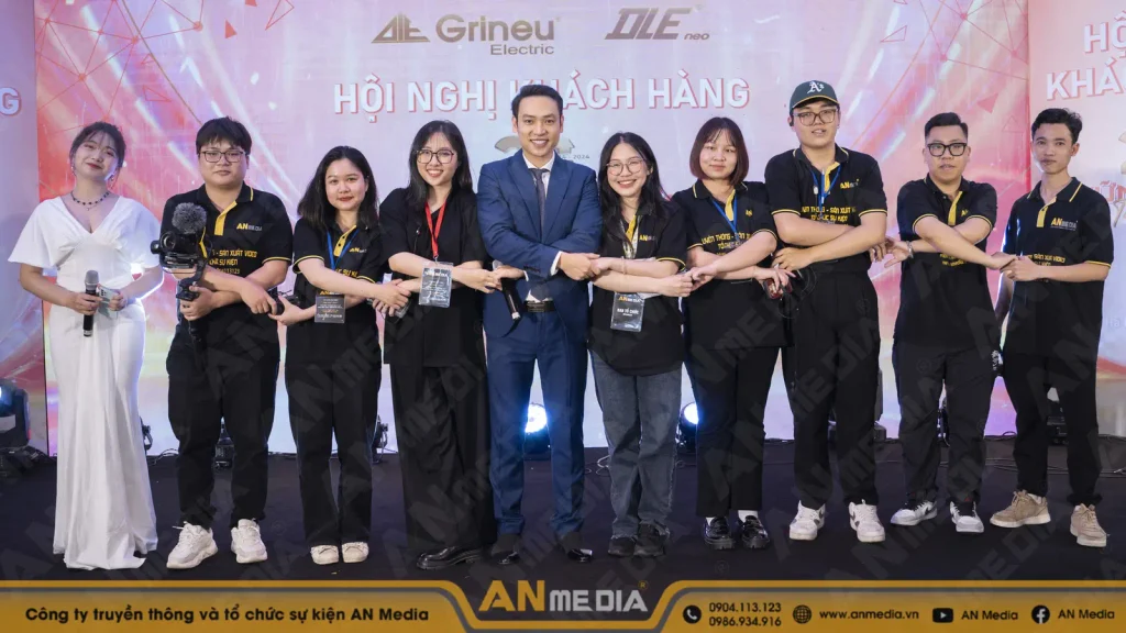 AN Media - Đơn vị cung cấp background hội nghị khách hàng