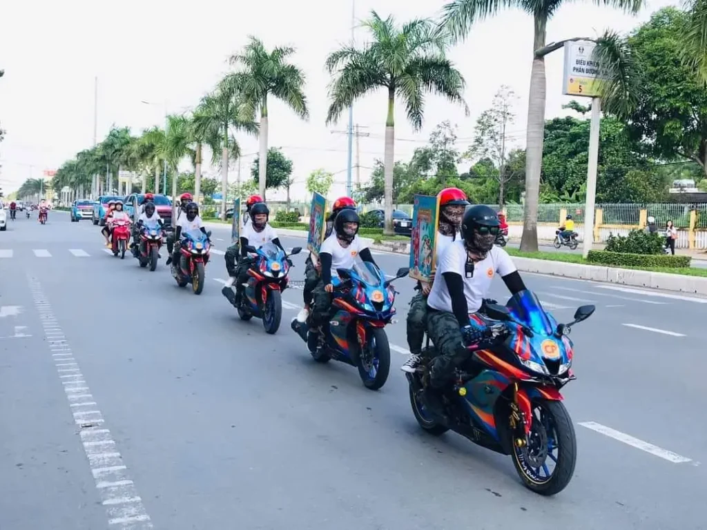 Thủ tục xin giấy phép chạy roadshow qua đơn vị