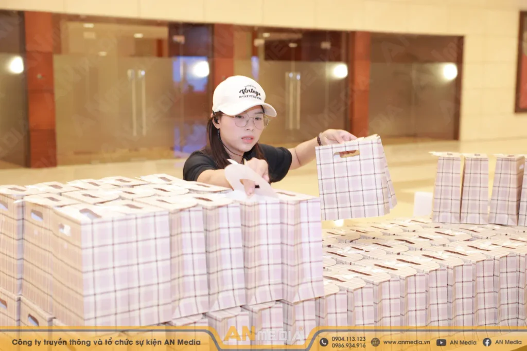 Triển khai workshop, minigame, tiệc liên hoan theo nhu cầu