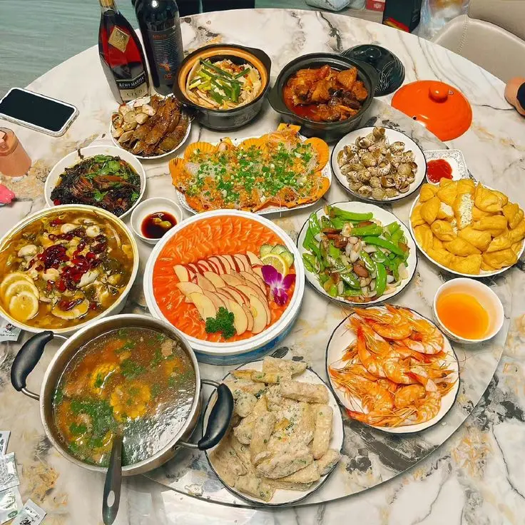 Thực đơn đầy đặn