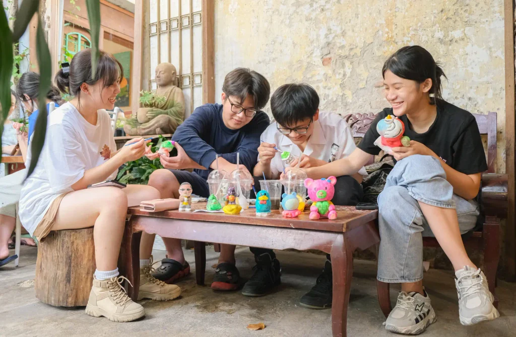 Workshop ngày 20/10 tô tượng, tô cốc