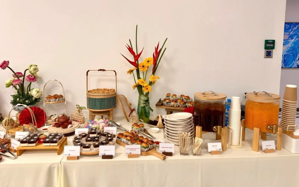 Tổ chức tea break 20/10