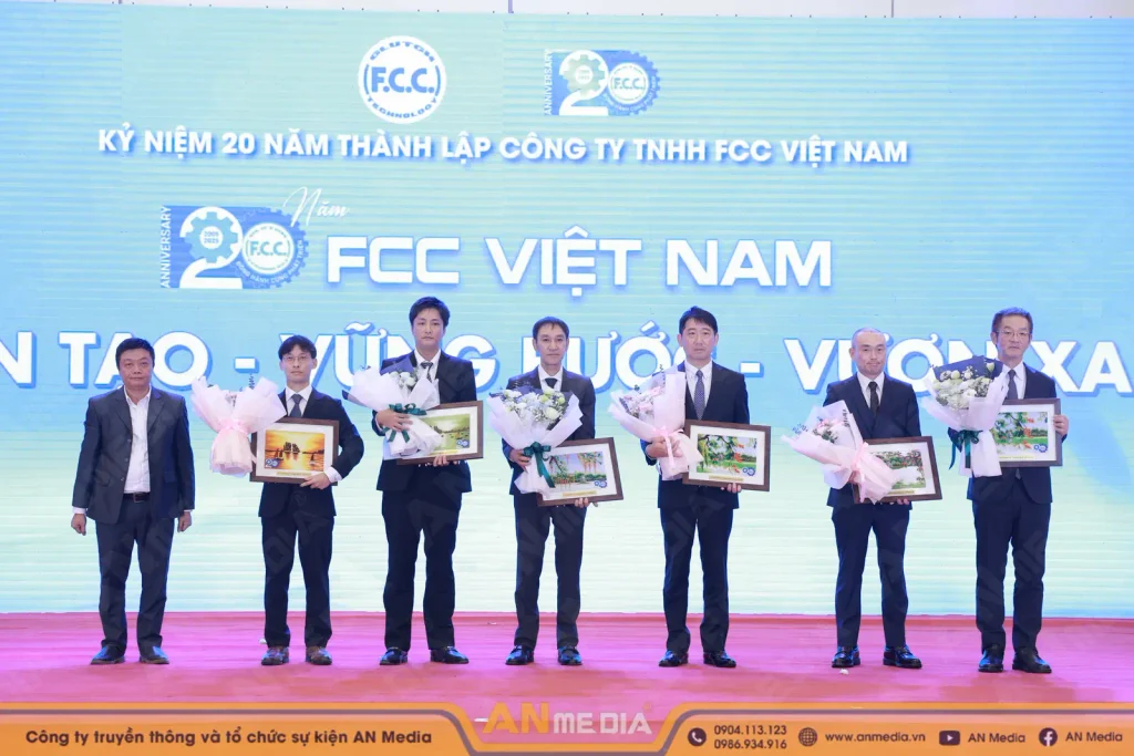 Tri ân nhân viên theo văn hóa doanh nghiệp